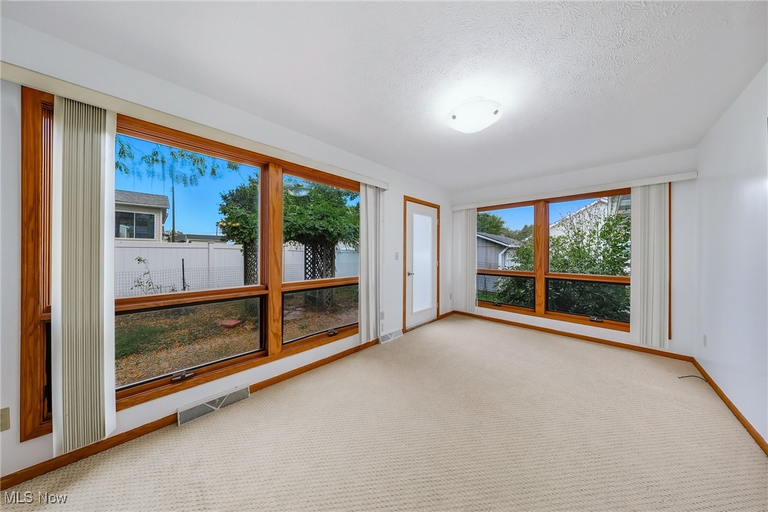 Overlook & Briar Hill - Residential Income