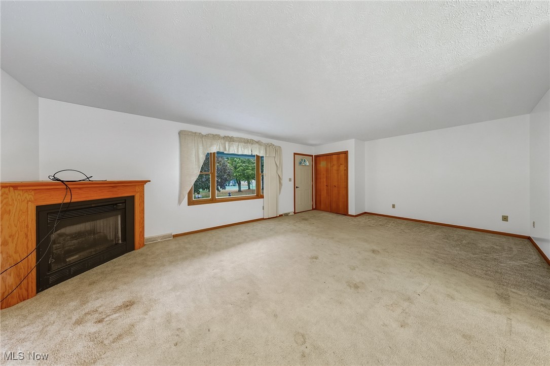 Overlook & Briar Hill - Residential Income