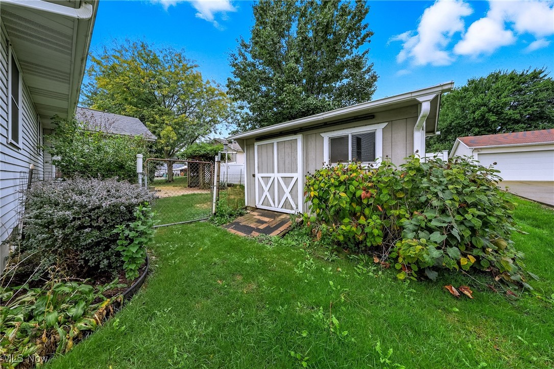 Overlook & Briar Hill - Residential Income