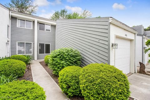 1476 Bobby Lane 7 Westlake OH 44145