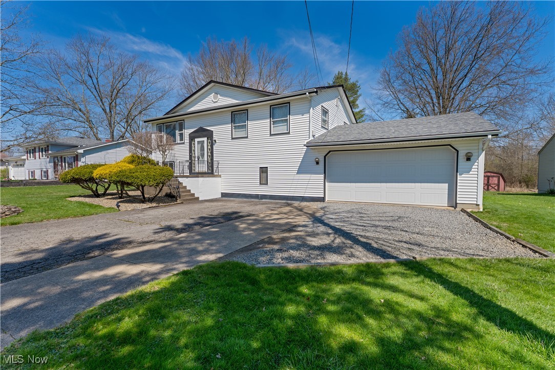 1863 Beaver Trail, Mineral Ridge, Ohio image 1