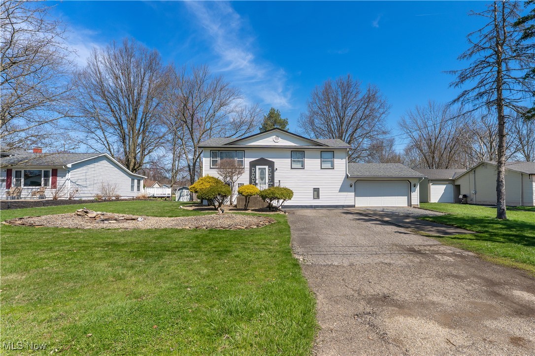 1863 Beaver Trail, Mineral Ridge, Ohio image 4