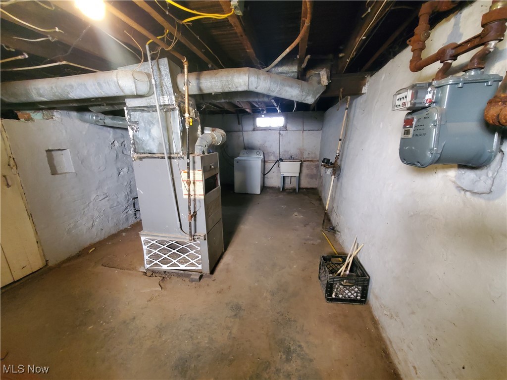 9615 Dunlap Avenue, Cleveland, Ohio image 16