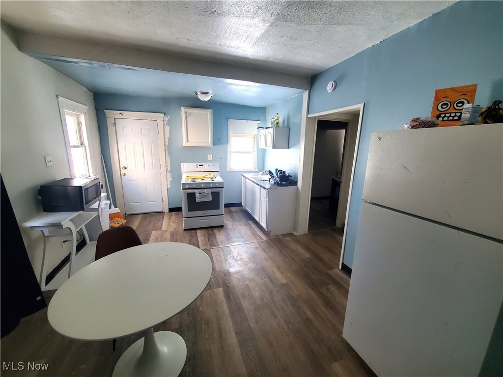 9615 Dunlap Avenue, Cleveland, Ohio image 8