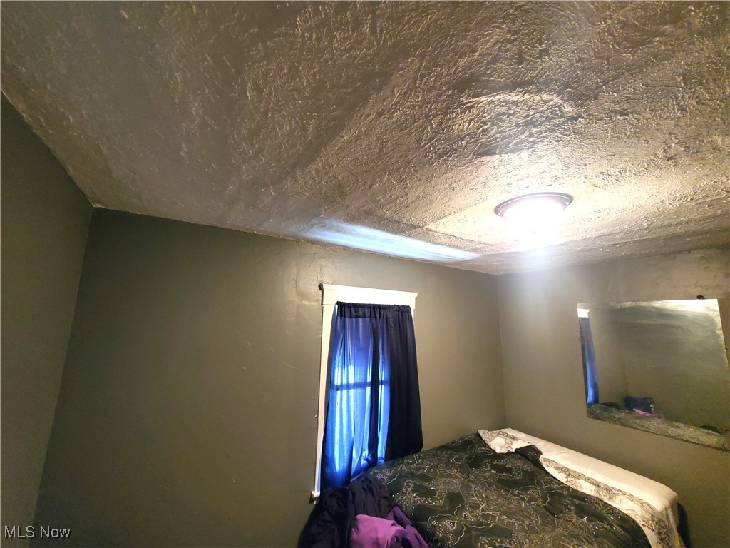 9615 Dunlap Avenue, Cleveland, Ohio image 14