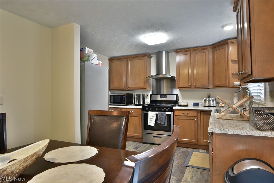 Fox Croft Venice Heights - Residential