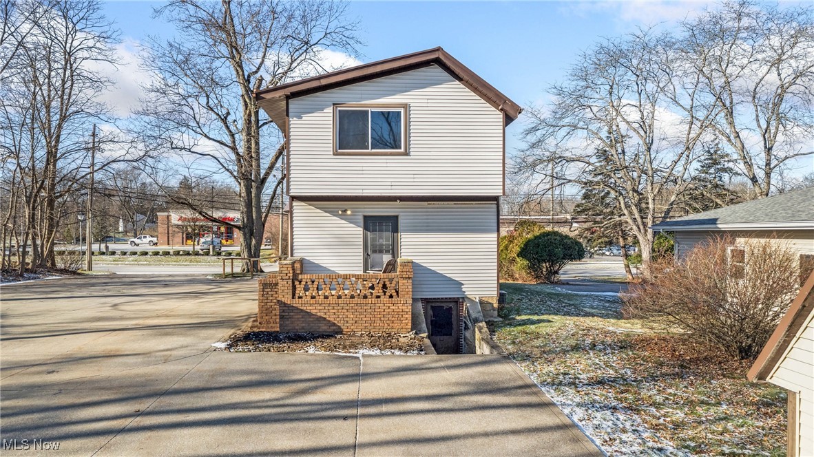 Twinsburg, Ohio 44087, United States, ,Commercial,Pending,25731