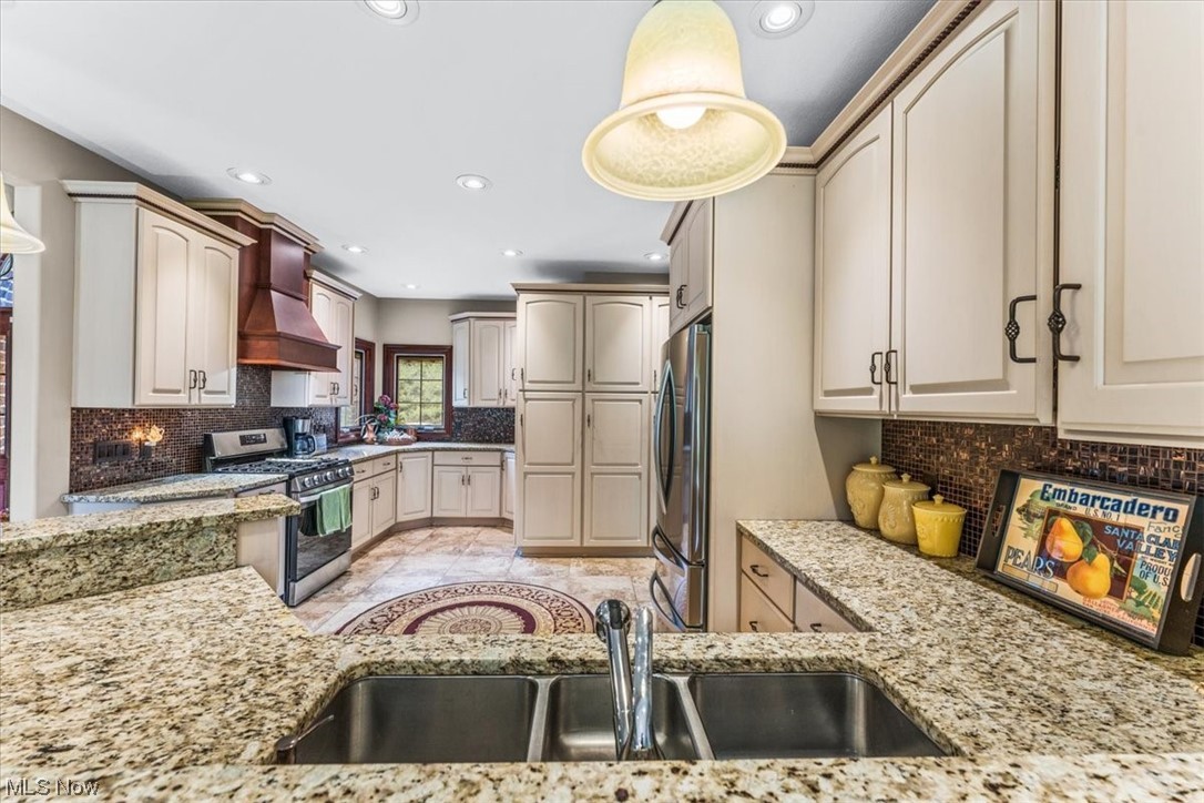 Tuscany Villas 01 - Residential