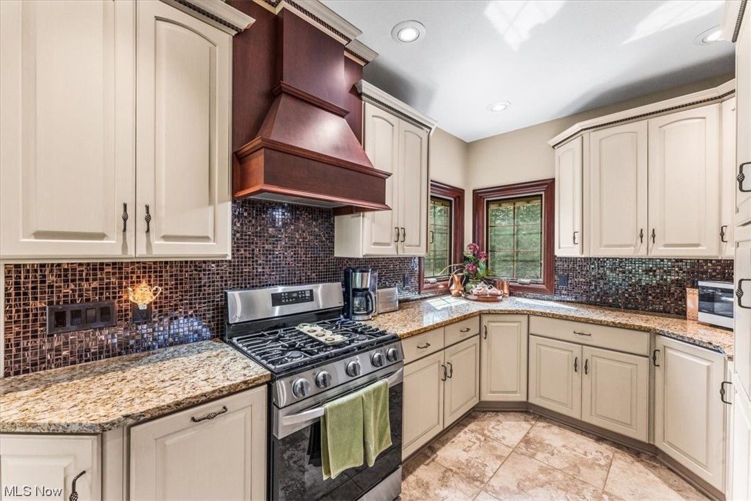 Tuscany Villas 01 - Residential