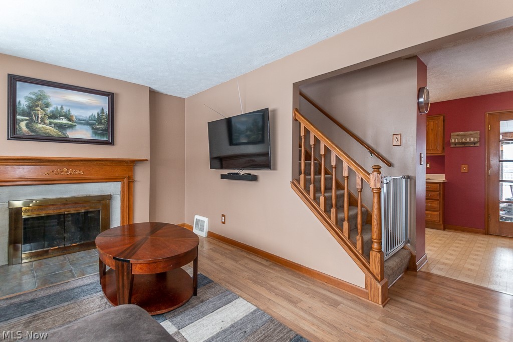 S H Kleinman Realty Cos Briar - Residential