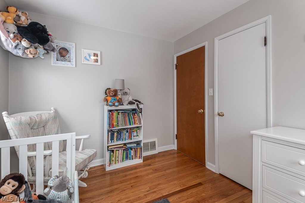 S H Kleinman Realty Cos Briar - Residential