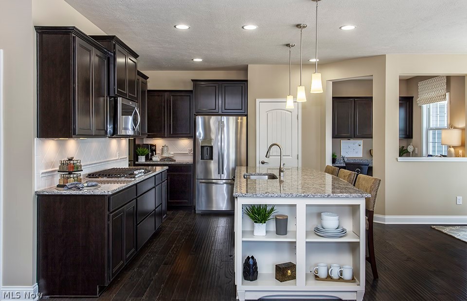 River Oaks - Residential