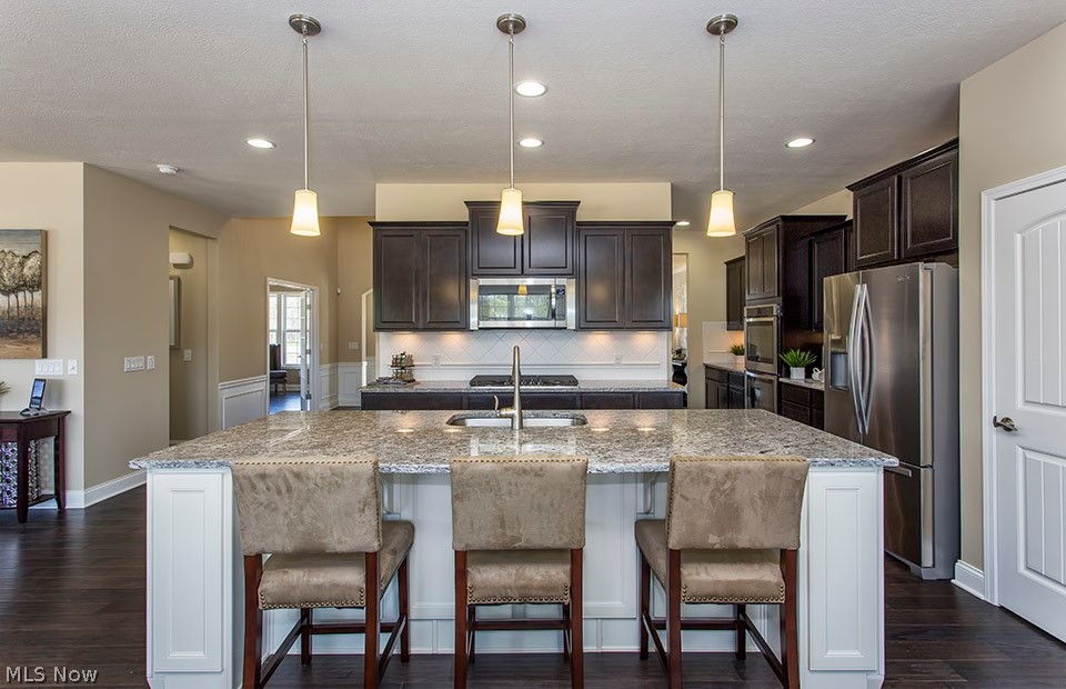 River Oaks - Residential