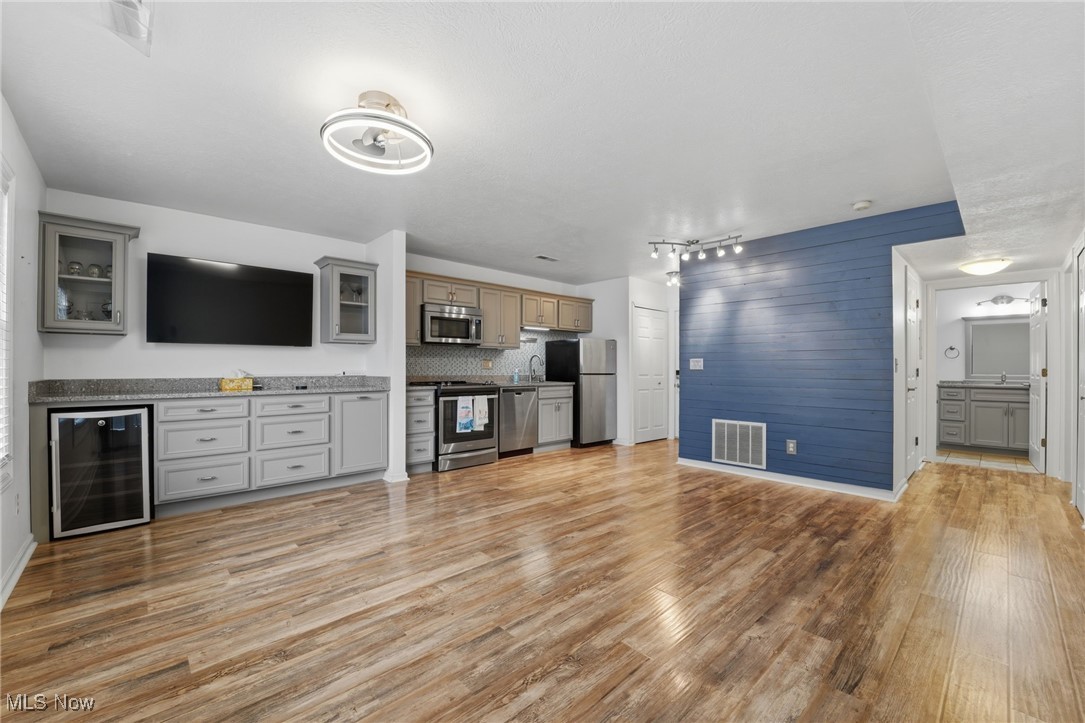 Saybrook Beach Club - Residential