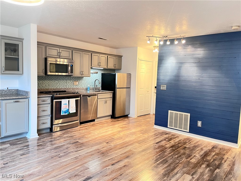 Saybrook Beach Club - Residential