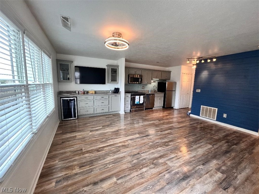 Saybrook Beach Club - Residential