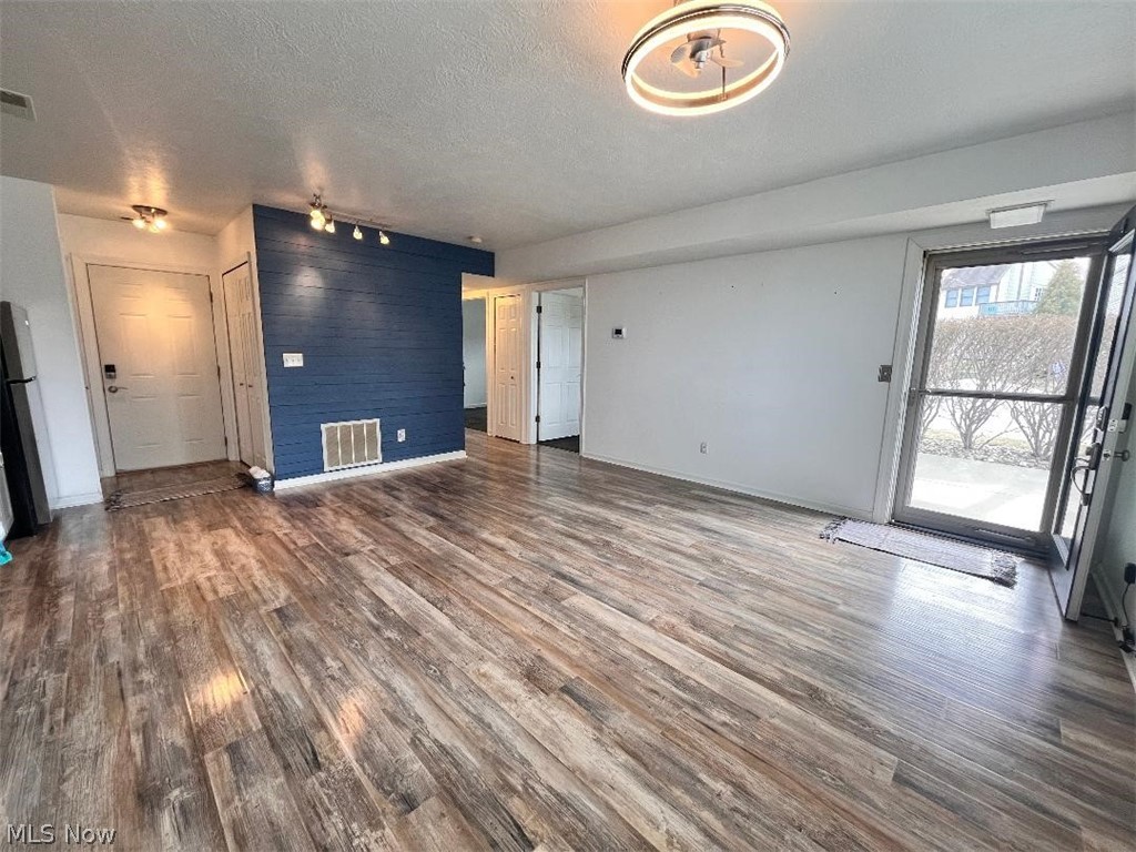 Saybrook Beach Club - Residential