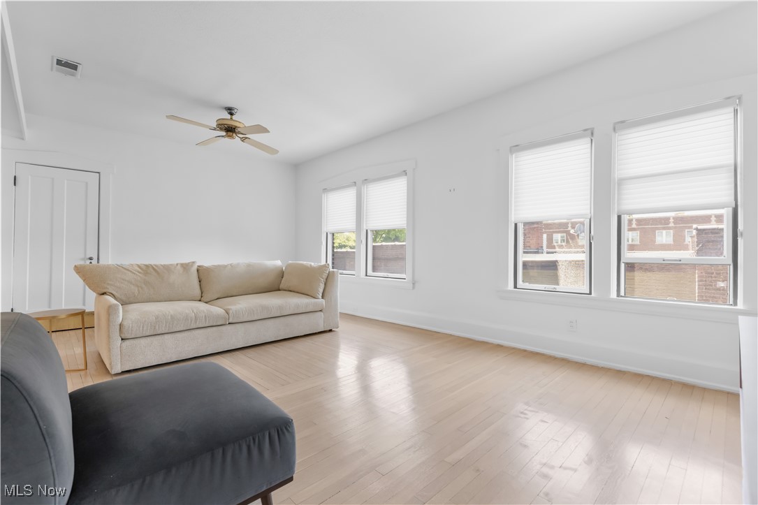 2472 Overlook Road #11, Cleveland Heights, Ohio image 12