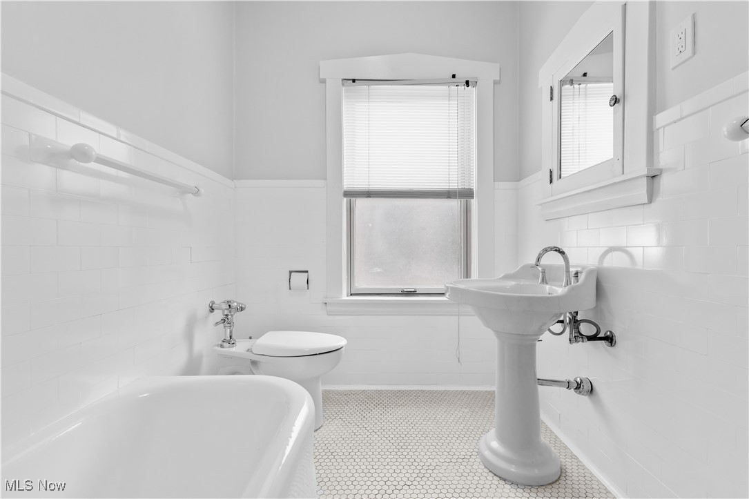 2472 Overlook Road #11, Cleveland Heights, Ohio image 19