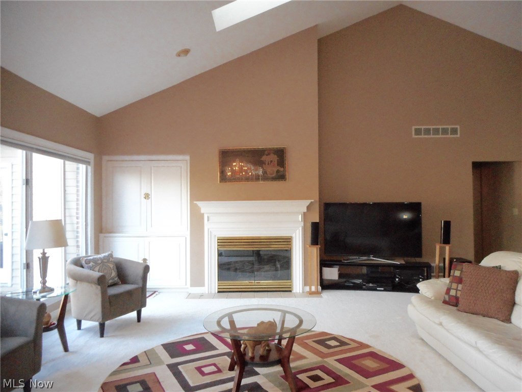 Village Crystal Lakes Condo - Residential