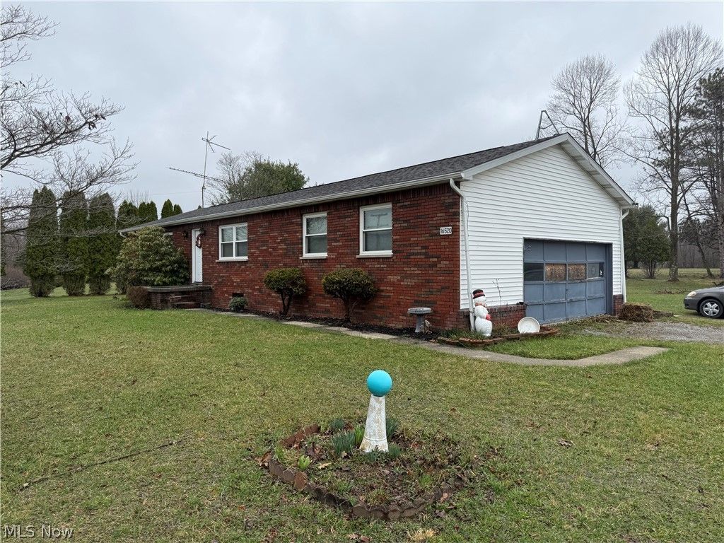 Photo of 16520 State Route 45, Wellsville, OH 43968 (MLS # 5204335)