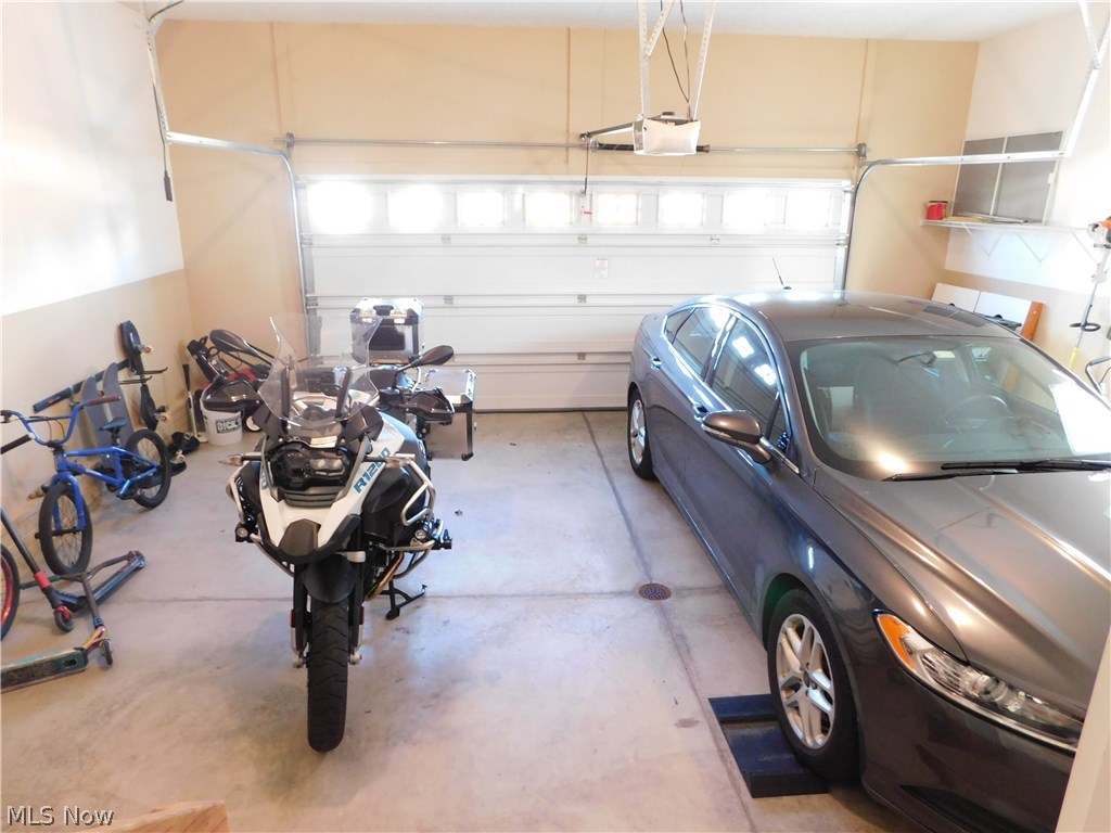 Village Lake Estate Sub - Residential