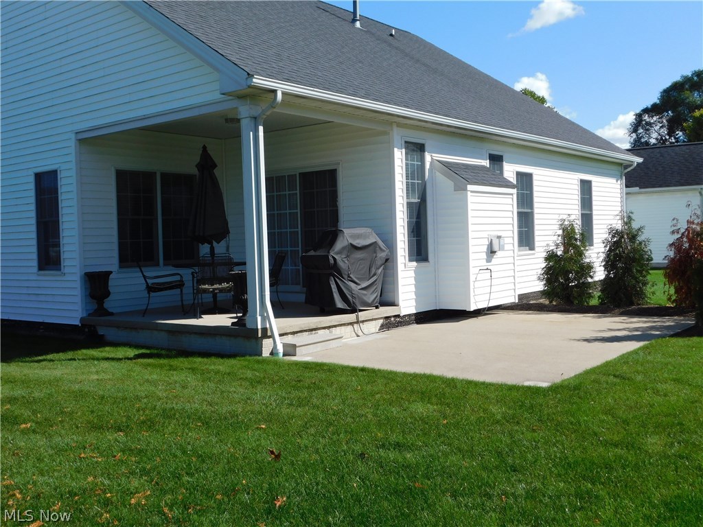 Village Lake Estate Sub - Residential