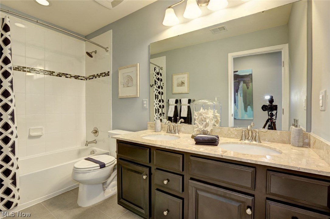 Boulder Brook - Residential