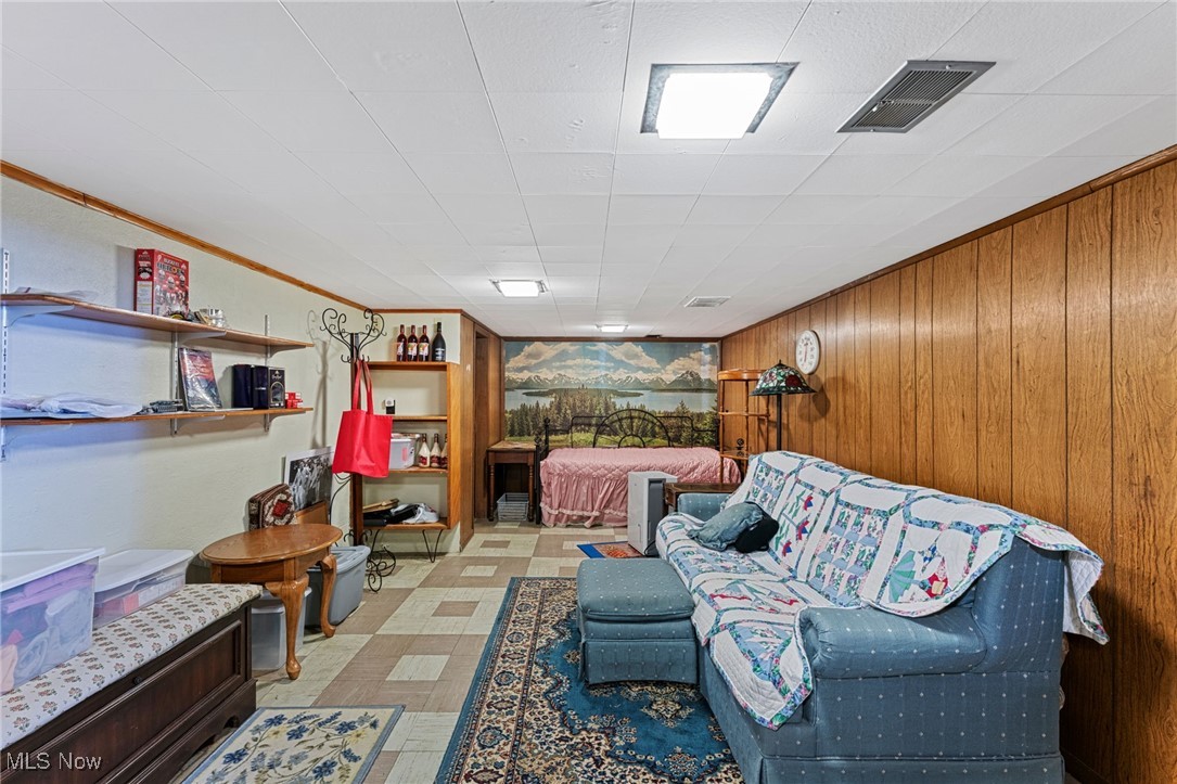 5170 Broadway, Lorain, Ohio image 34