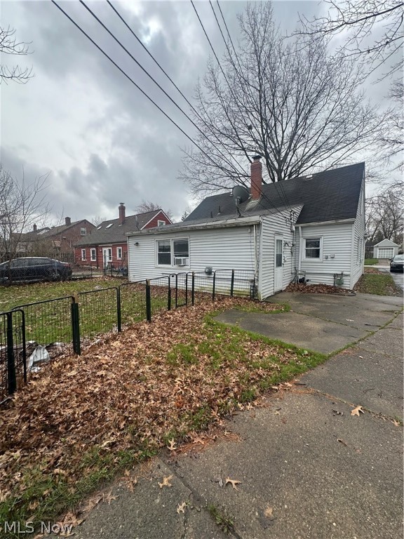 Cedar Center - Residential