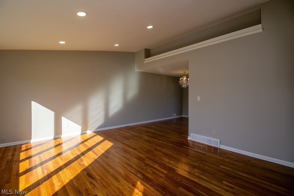 Barrington 01 - Residential