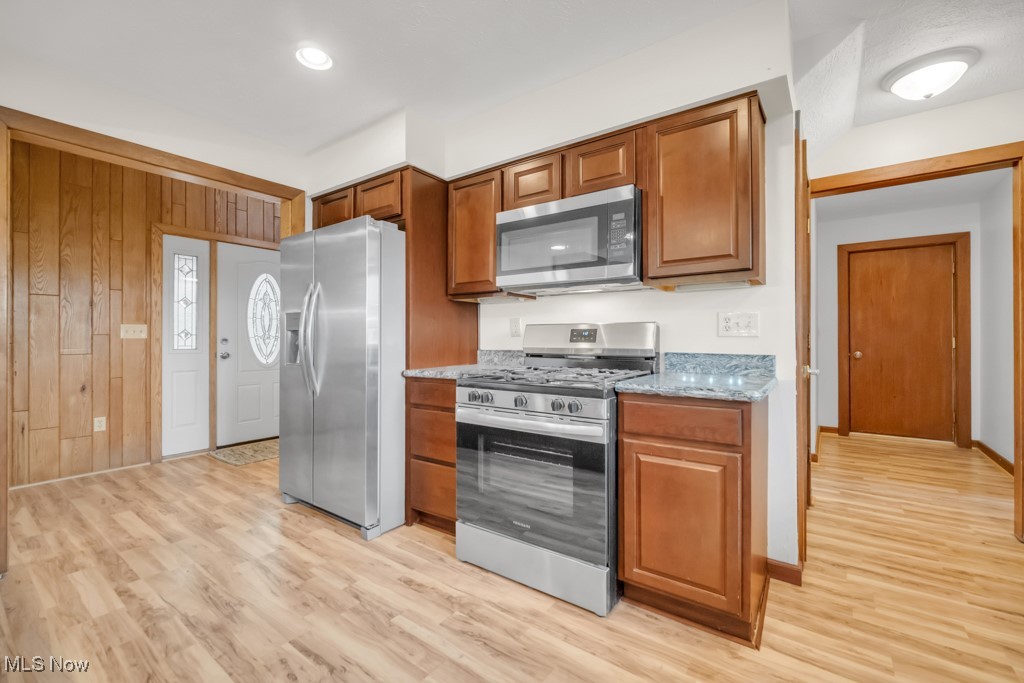 38038 Ridge Road, Willoughby, Ohio image 22
