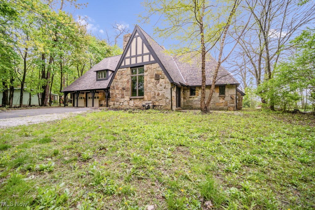 38038 Ridge Road, Willoughby, Ohio image 2