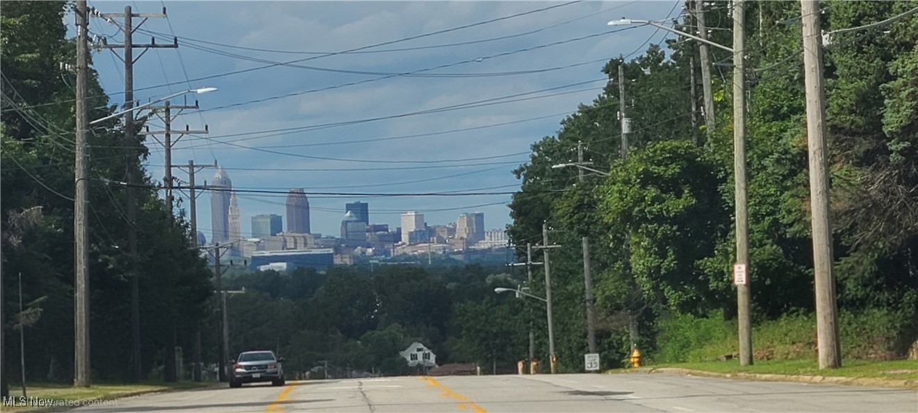 Elworthy-Helwick Companys Hln - Residential