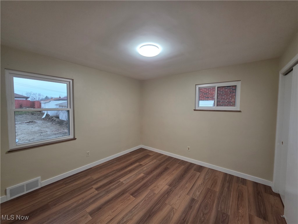 Elworthy-Helwick Companys Hln - Residential