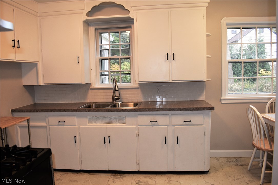 BLKF 12 ROYAL PK#1 0001 ALL - Residential