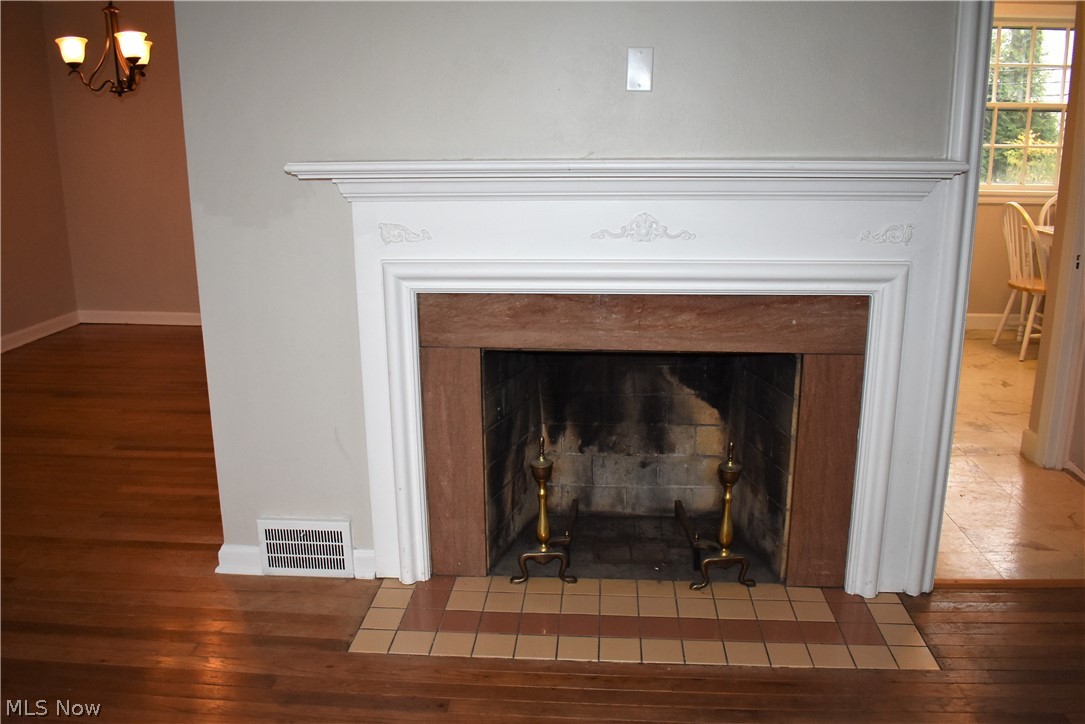 BLKF 12 ROYAL PK#1 0001 ALL - Residential