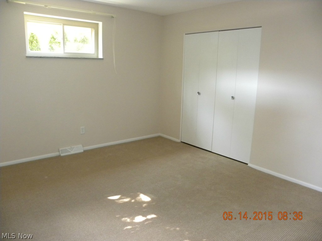 Mayfair Vlg Condo - Residential