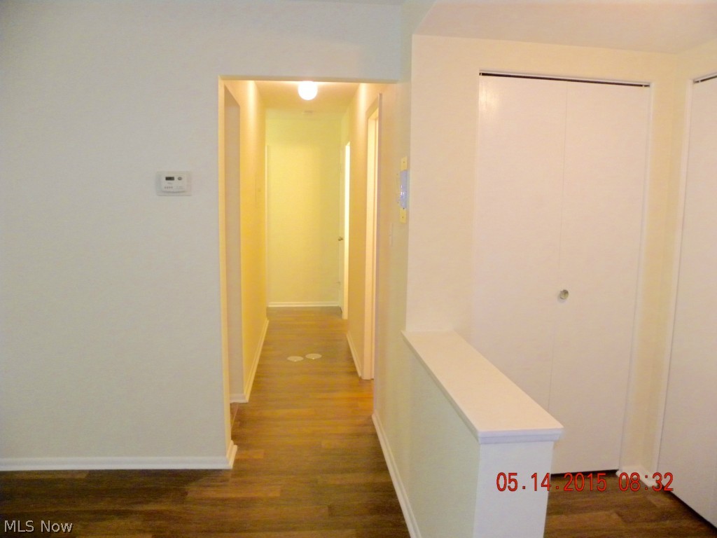 Mayfair Vlg Condo - Residential