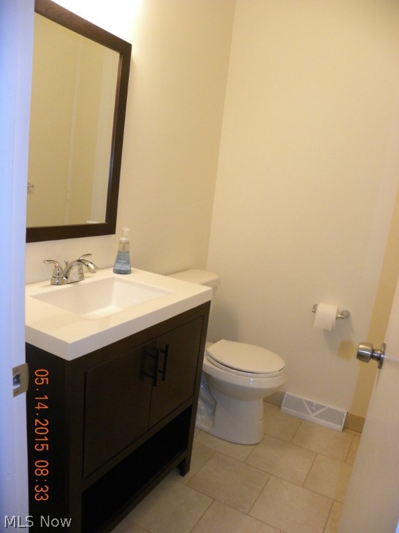 Mayfair Vlg Condo - Residential