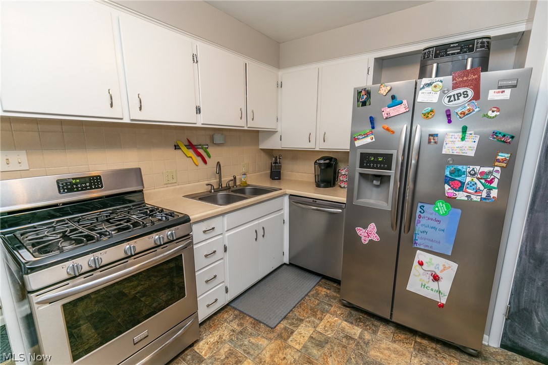 Pinehurst Manor #3 - Residential