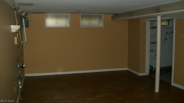 Oxford Manor - Residential Lease