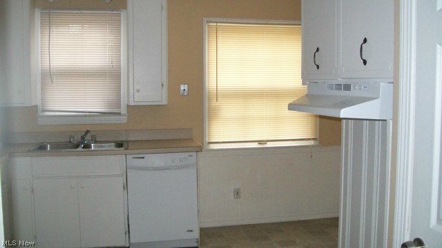 Oxford Manor - Residential Lease