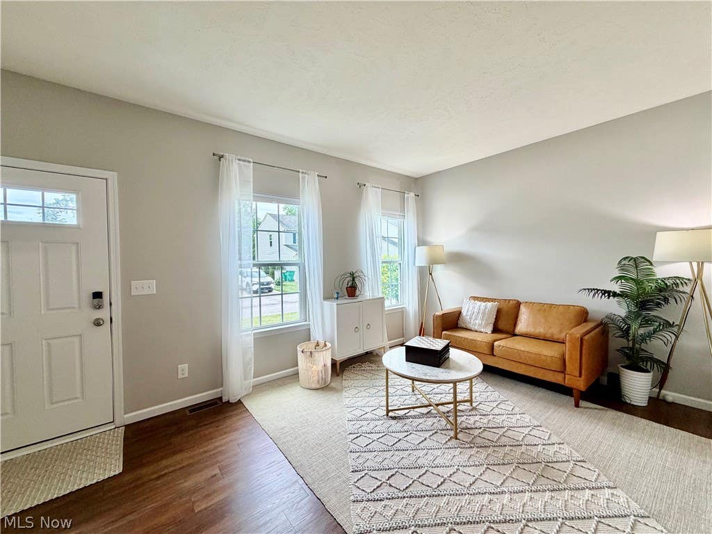 Photo of 9901 Gabriels Way, Mentor, OH 44060 (MLS # 5222185)