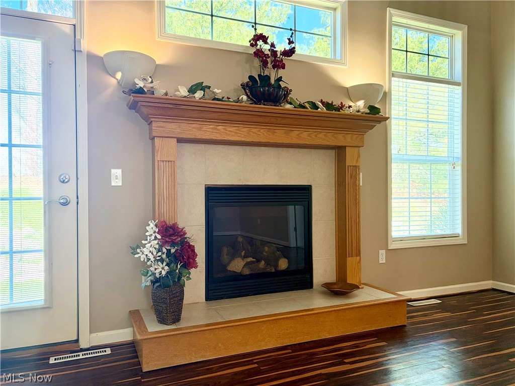 Hillshire Woods Condo - Residential