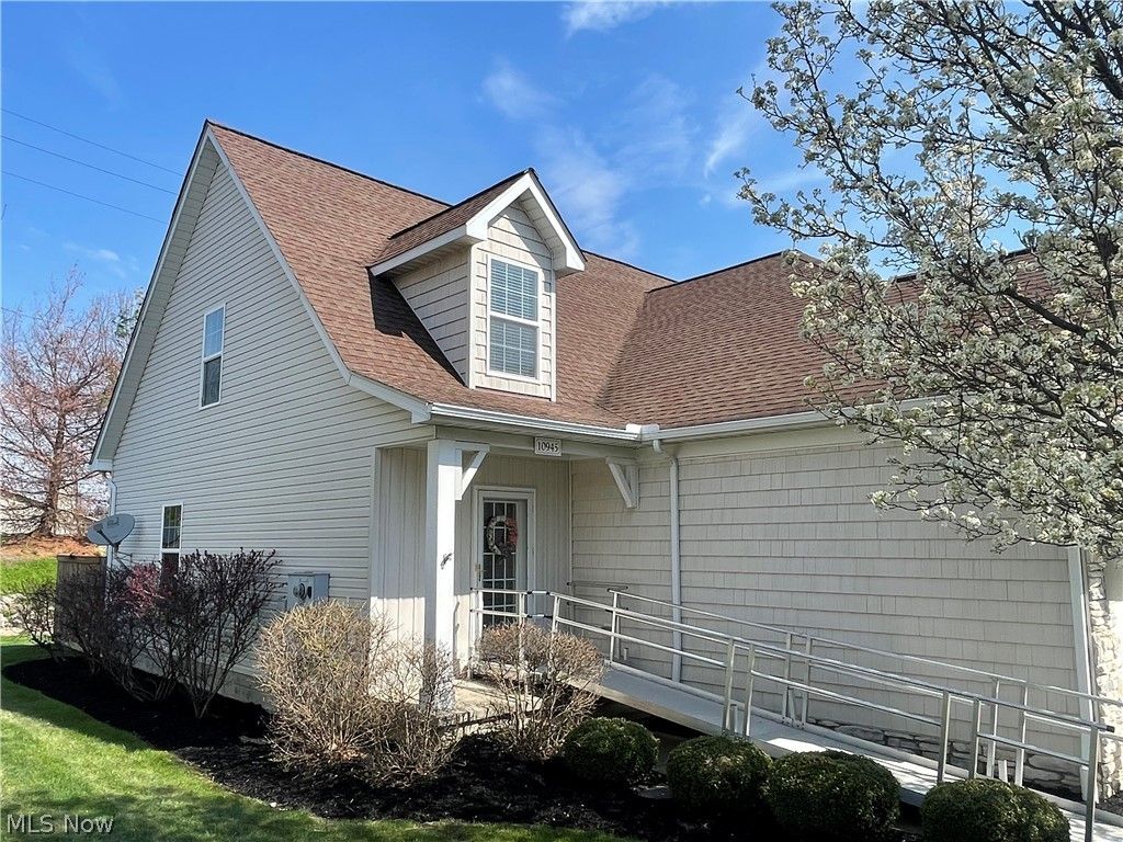 Photo of 10945 Rocky Ledge Lane, Painesville, OH 44077 (MLS # 5202086)