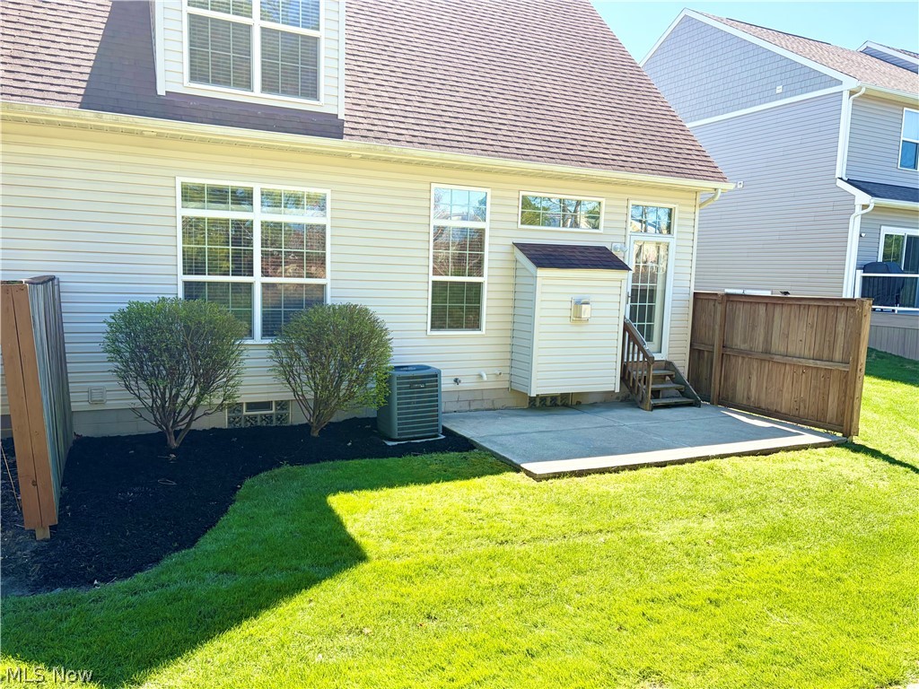 Hillshire Woods Condo - Residential