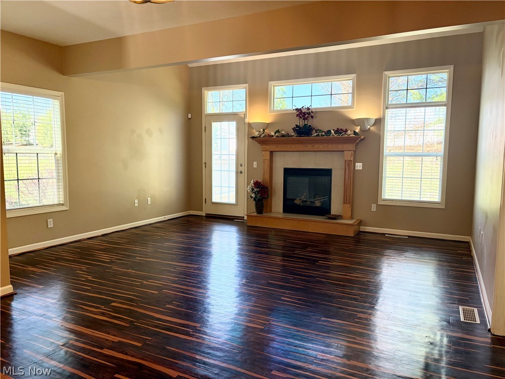 Hillshire Woods Condo - Residential