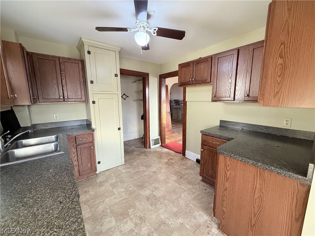 Tallmadge Road - Residential Lease