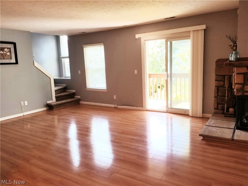 The Courtyards Condominium - Residential